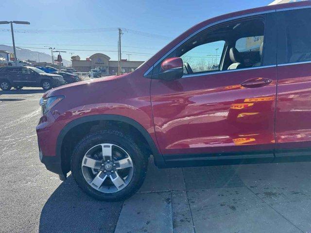 new 2025 Honda Ridgeline car, priced at $42,339