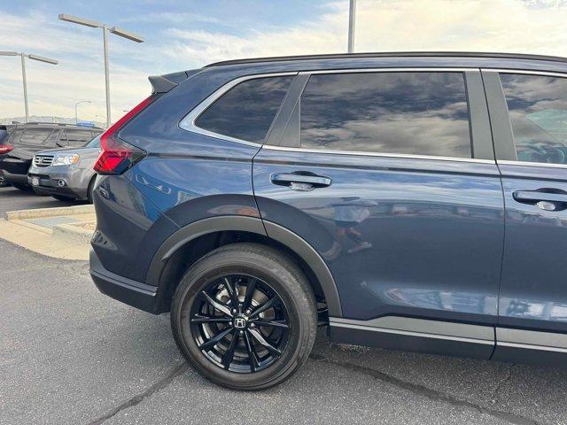 used 2025 Honda CR-V Hybrid car, priced at $33,999