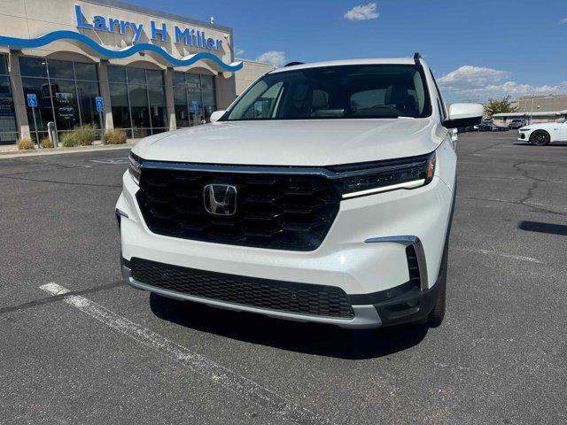 new 2025 Honda Pilot car, priced at $53,450