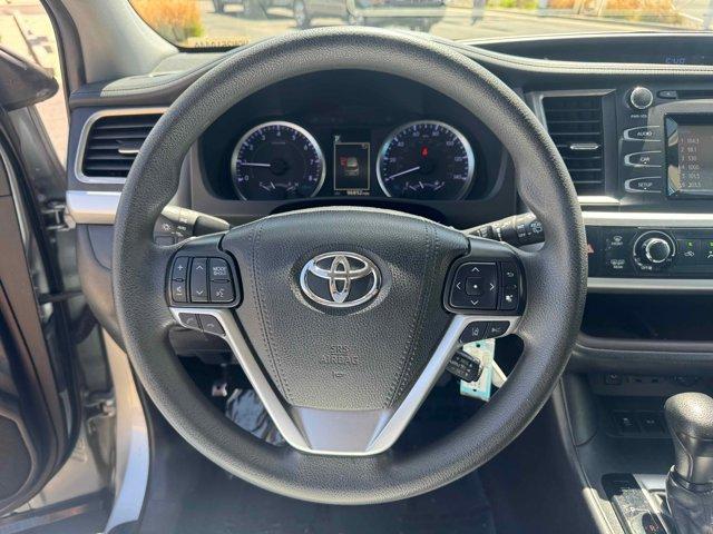 used 2019 Toyota Highlander car, priced at $24,310