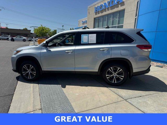 used 2019 Toyota Highlander car, priced at $23,999