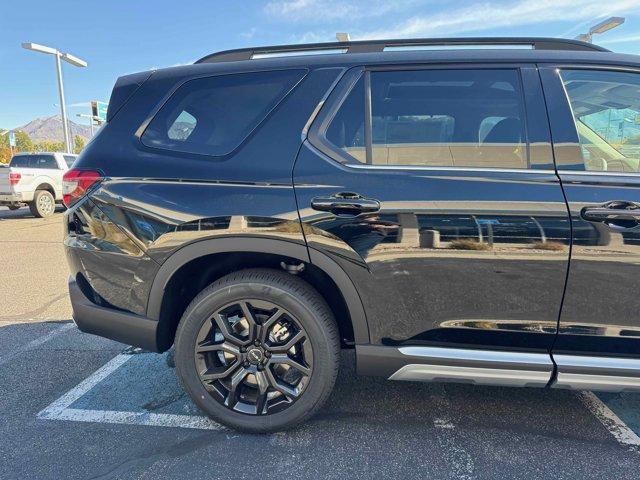 new 2025 Honda Pilot car, priced at $54,025