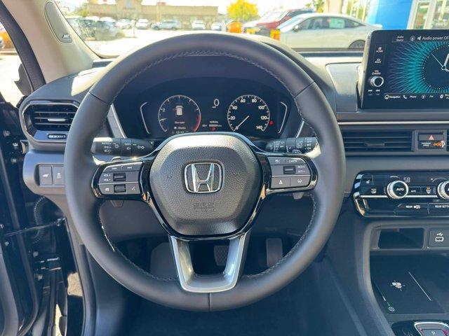 new 2025 Honda Pilot car, priced at $54,025