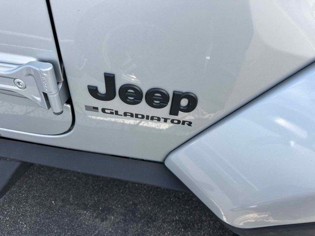 used 2023 Jeep Gladiator car, priced at $34,999