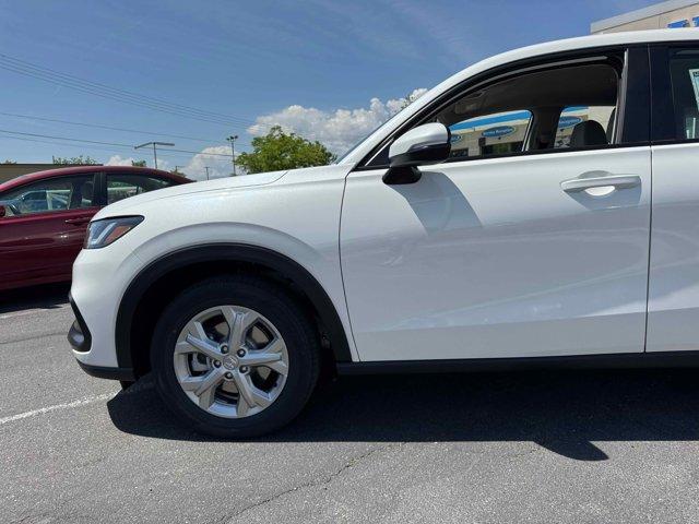 new 2025 Honda HR-V car, priced at $28,200