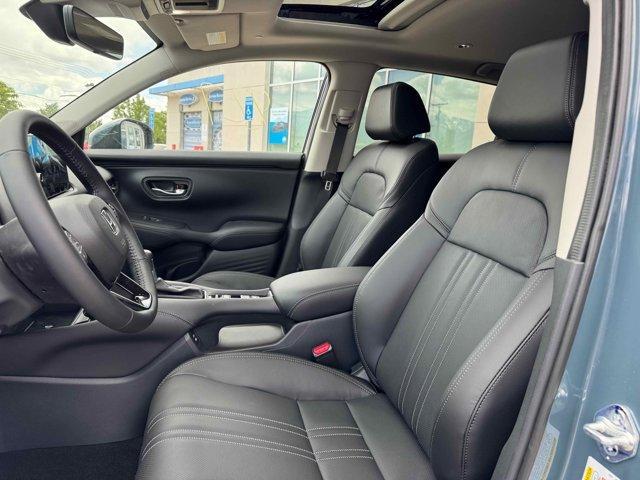 new 2025 Honda HR-V car, priced at $32,300