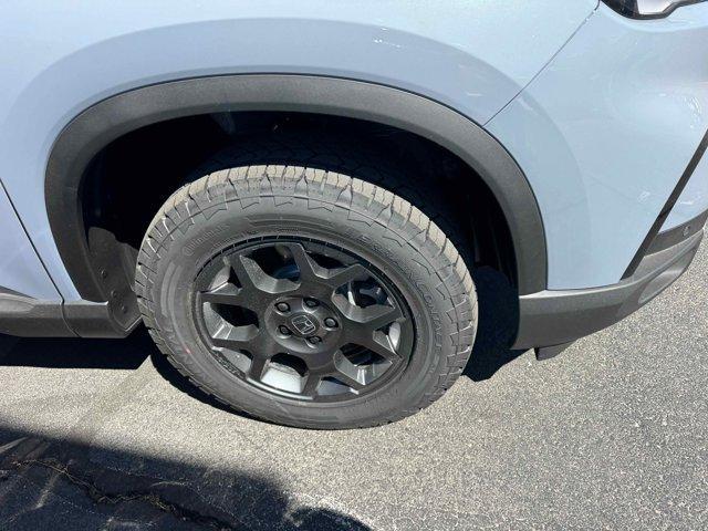 new 2025 Honda Pilot car, priced at $51,305