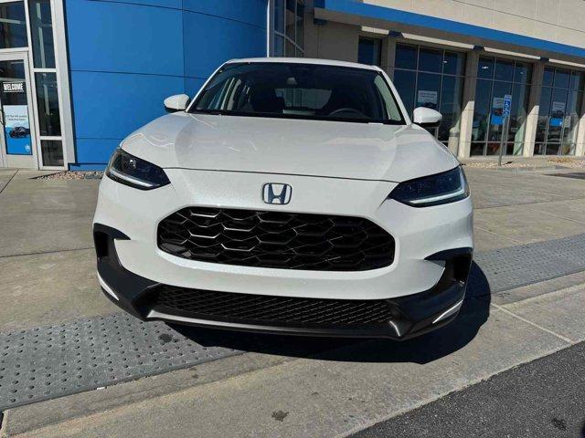 new 2025 Honda HR-V car, priced at $28,200