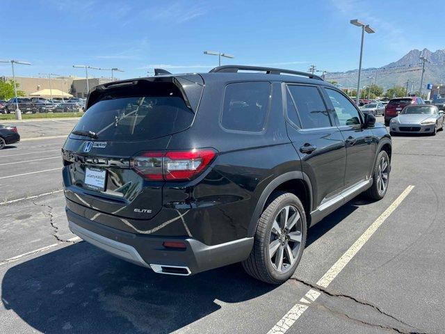 new 2025 Honda Pilot car, priced at $54,530
