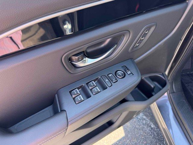 new 2025 Honda Pilot car, priced at $51,050