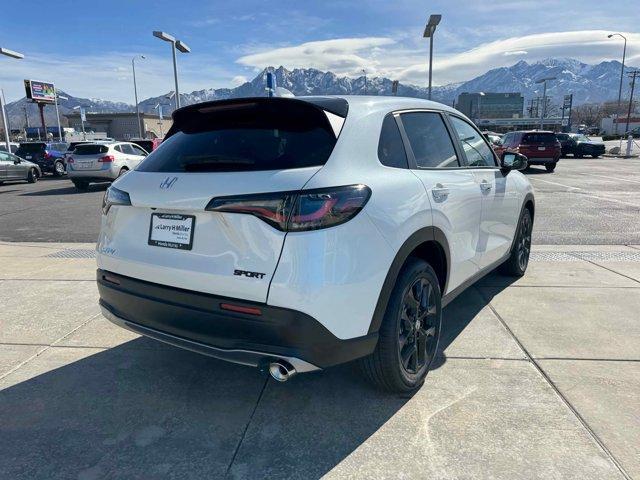 new 2025 Honda HR-V car, priced at $30,300
