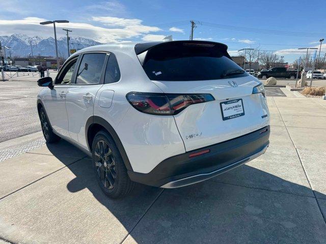 new 2025 Honda HR-V car, priced at $30,300