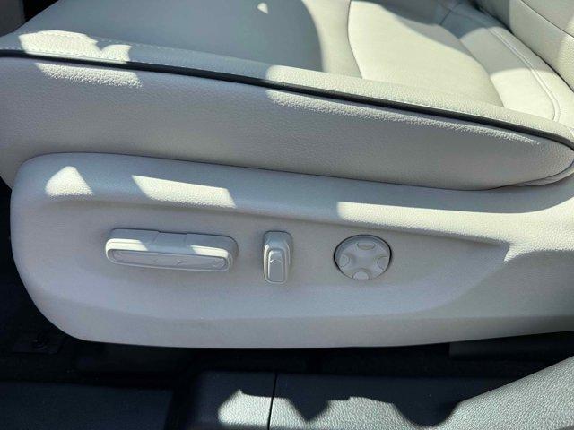 new 2026 Honda Odyssey car, priced at $48,990