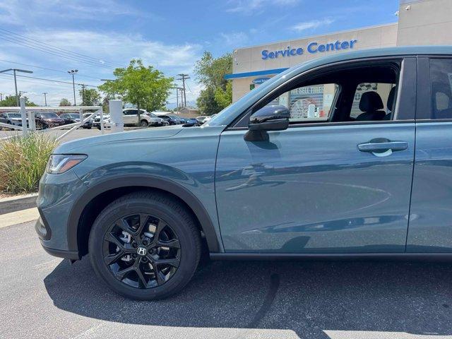 new 2025 Honda HR-V car, priced at $30,300