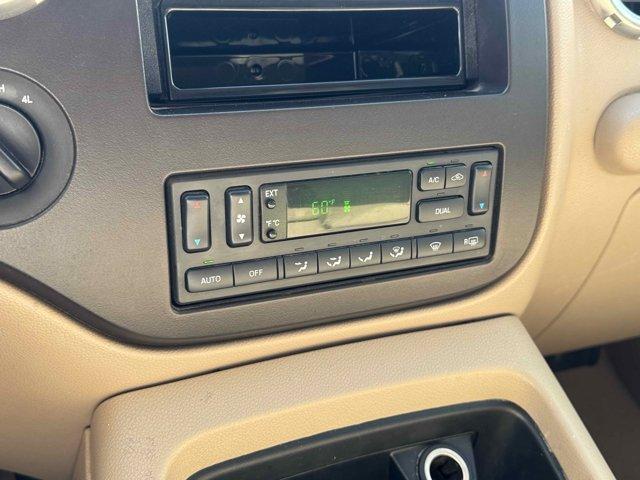used 2004 Ford Expedition car, priced at $4,952