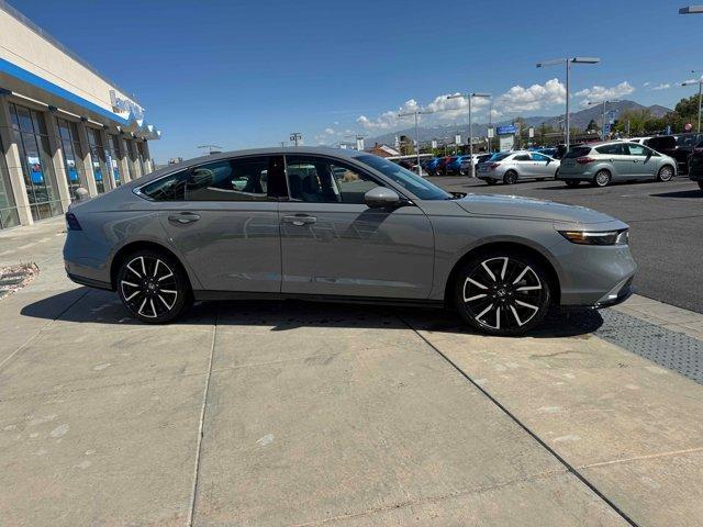 new 2025 Honda Accord Hybrid car, priced at $40,905