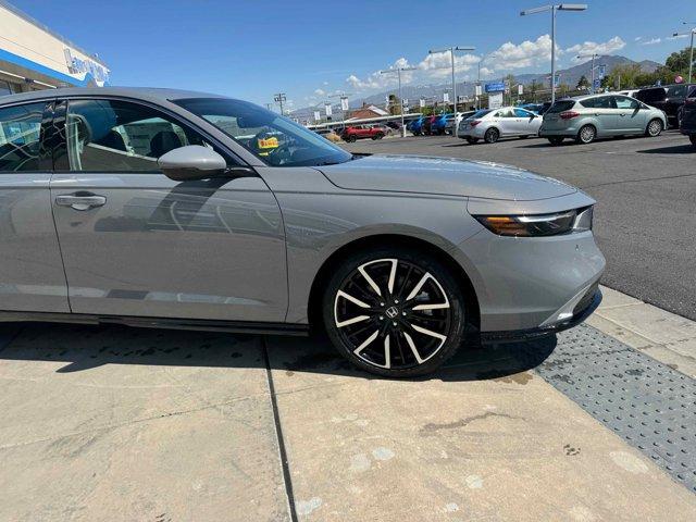 new 2025 Honda Accord Hybrid car, priced at $40,905