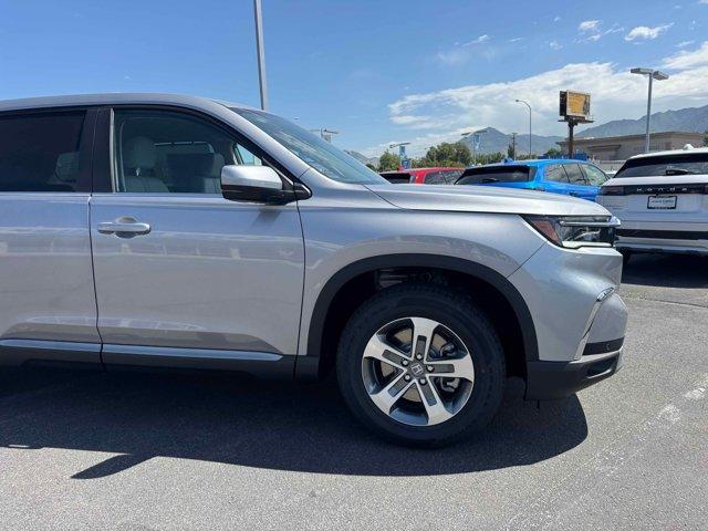 new 2025 Honda Pilot car, priced at $47,050