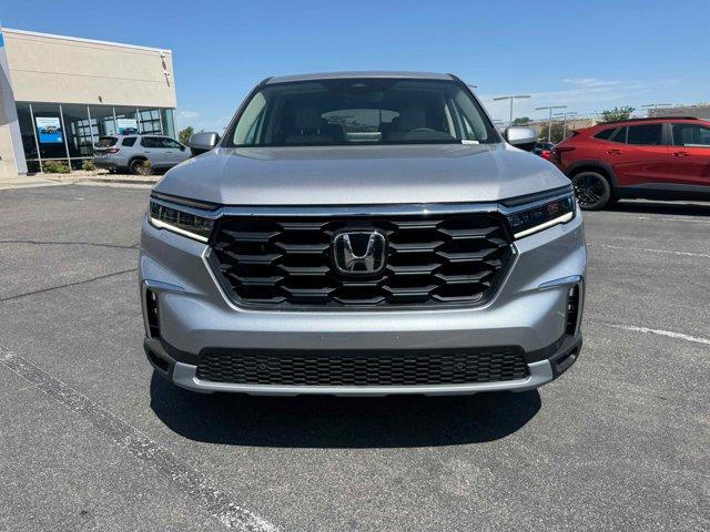 new 2025 Honda Pilot car, priced at $47,050