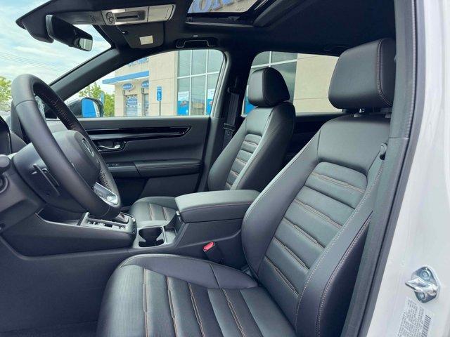 new 2025 Honda CR-V Hybrid car, priced at $42,950