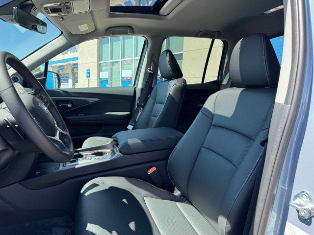 new 2025 Honda Ridgeline car, priced at $42,394