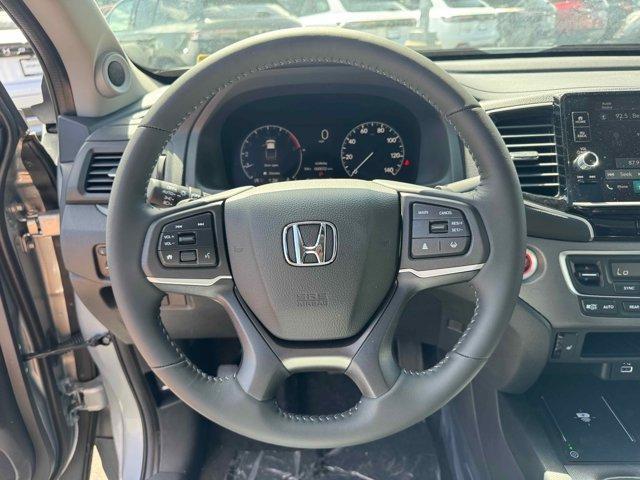 new 2025 Honda Ridgeline car, priced at $43,973