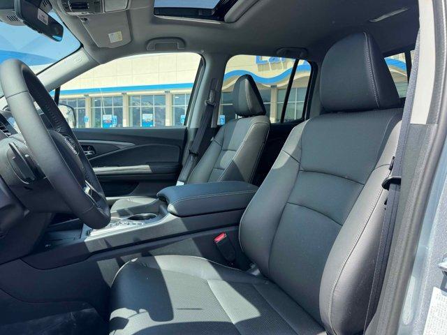 new 2025 Honda Ridgeline car, priced at $43,973