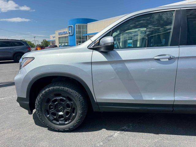new 2025 Honda Ridgeline car, priced at $43,973