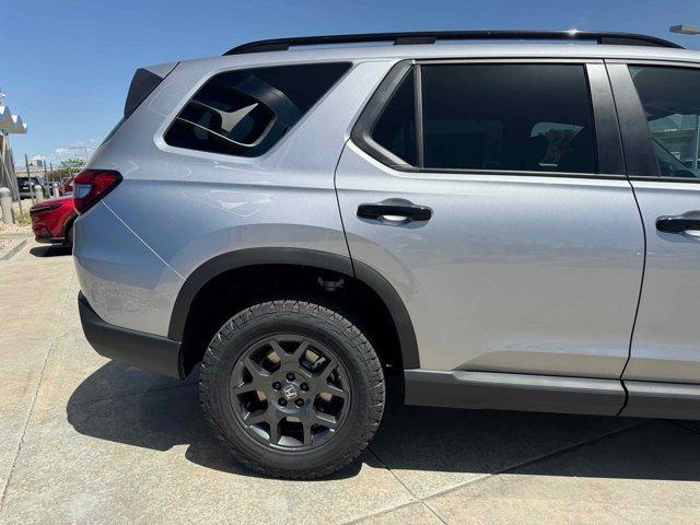 new 2025 Honda Pilot car, priced at $50,850