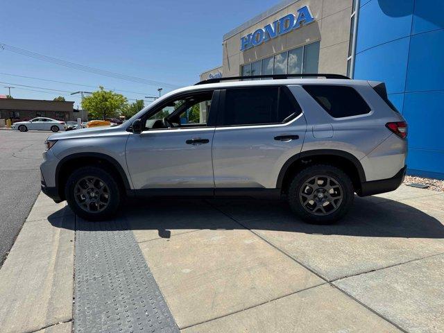 new 2025 Honda Pilot car, priced at $50,850