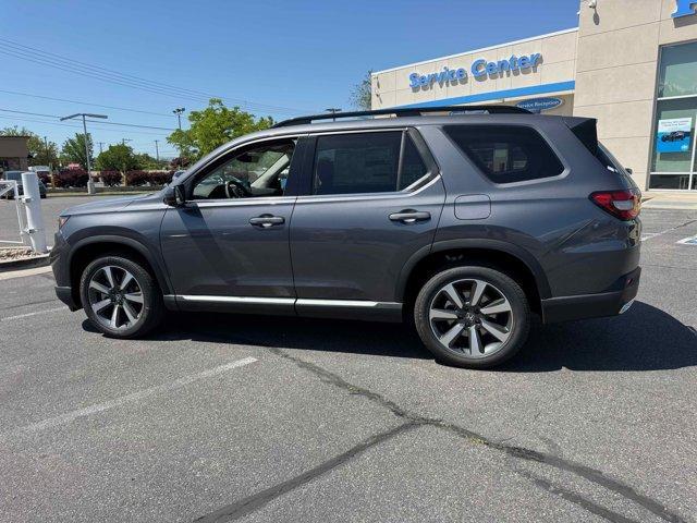 new 2025 Honda Pilot car, priced at $56,980