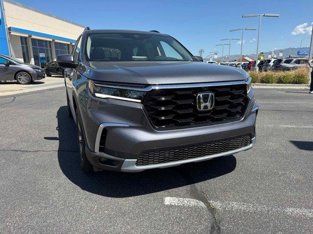 new 2025 Honda Pilot car, priced at $56,980