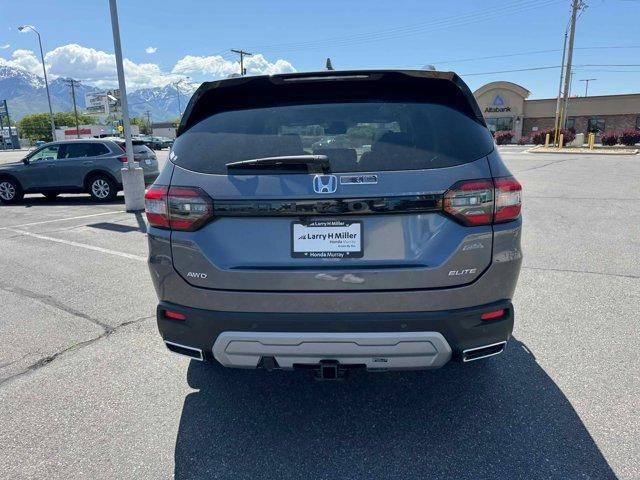 new 2025 Honda Pilot car, priced at $56,980