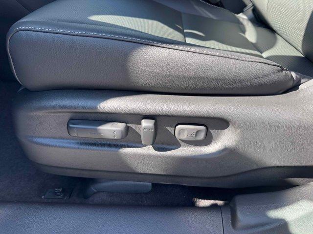 new 2025 Honda Ridgeline car, priced at $42,581