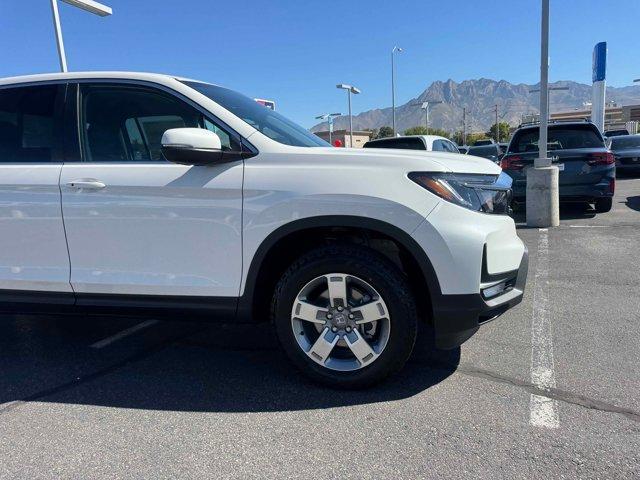 new 2025 Honda Ridgeline car, priced at $42,581