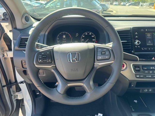 new 2025 Honda Ridgeline car, priced at $42,581