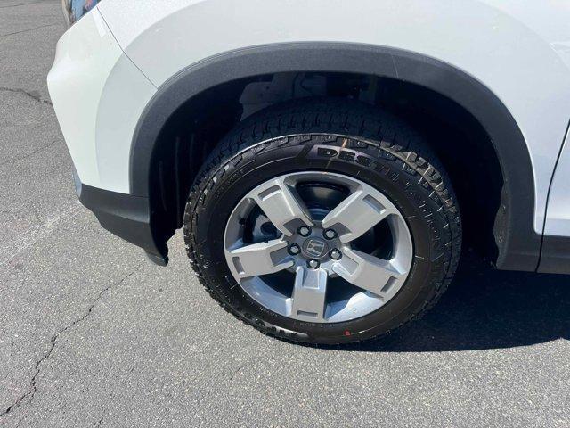 new 2025 Honda Ridgeline car, priced at $42,581