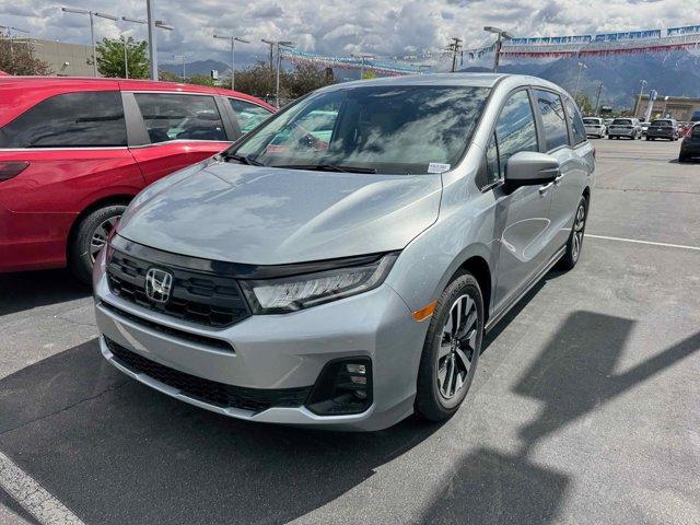 new 2025 Honda Odyssey car, priced at $43,670