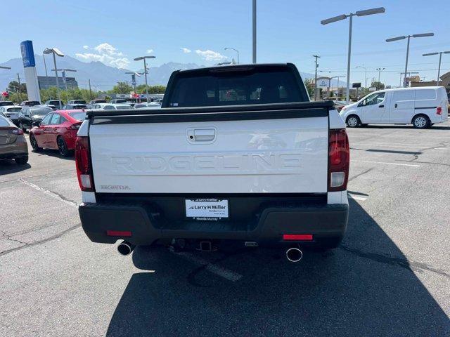 new 2025 Honda Ridgeline car, priced at $46,572