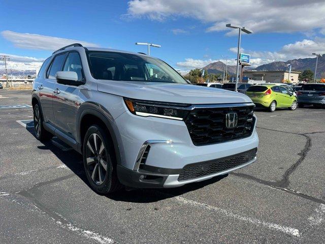 new 2025 Honda Pilot car, priced at $55,760
