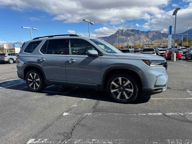 new 2025 Honda Pilot car, priced at $55,760