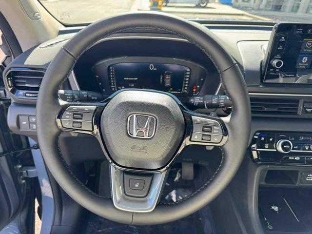 new 2025 Honda Pilot car, priced at $55,760
