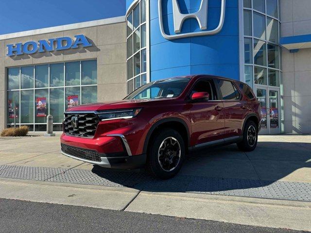 new 2025 Honda Pilot car, priced at $49,350