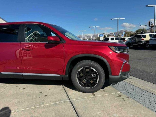 new 2025 Honda Pilot car, priced at $49,350