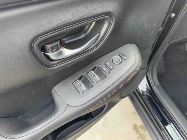 new 2025 Honda HR-V car, priced at $28,300