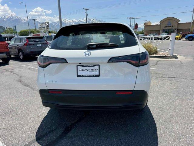 new 2025 Honda HR-V car, priced at $28,200