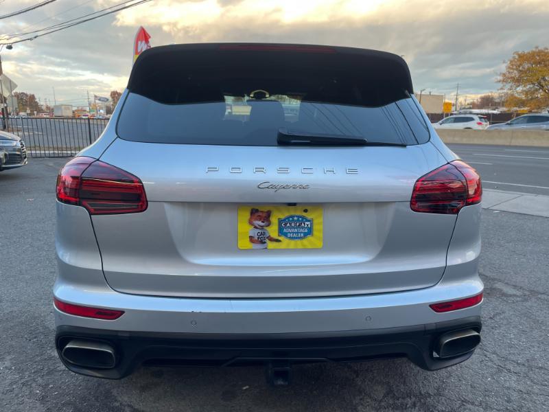 used 2018 Porsche Cayenne car, priced at $18,995