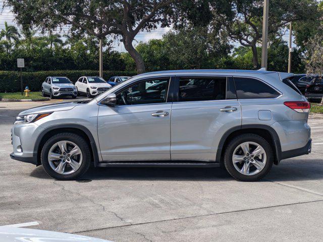 used 2019 Toyota Highlander car, priced at $27,990