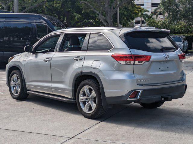 used 2019 Toyota Highlander car, priced at $27,990