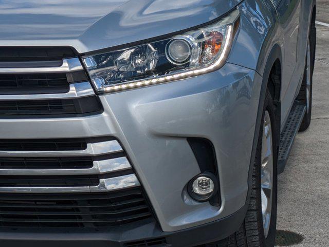 used 2019 Toyota Highlander car, priced at $27,990